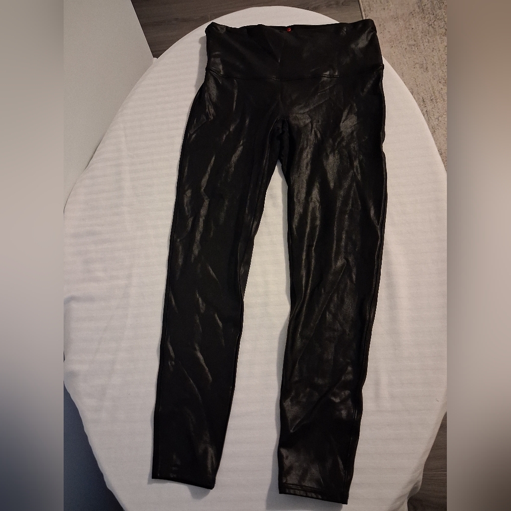 Spanx Black Faux Leather Leggings - Picture 4 of 8
